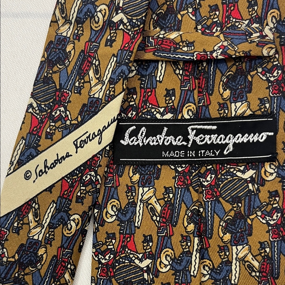 Ferragamo Marching Band Silk Neck Tie - Picture 4 of 9